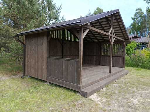 4x6 m Puinen Paviljonki — Tilava Puutarhapaviljonki Lattialla ja Kaksilappeisella Katolla