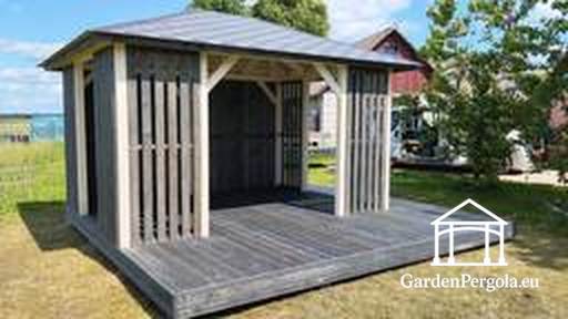 3x4 m puinen paviljonki 4x4 m terassilla — Kodikas puutarhapaviljonki lattialla ja avoimella terassilla - garden gazebo pergola