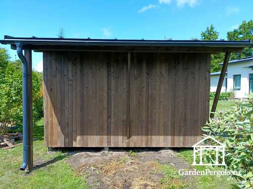 3x6 m luonnollinen puinen puutarhapaviljonki, jossa on 3x4 m katto